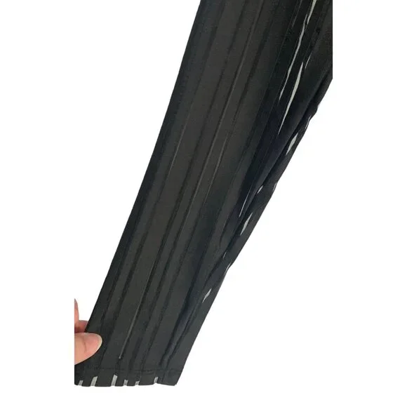 BARDOT From Aritzia Black Semi-Sheer Striped V-Neck Wrap Front Bodysuit Size 2 - Picture 4 of 7